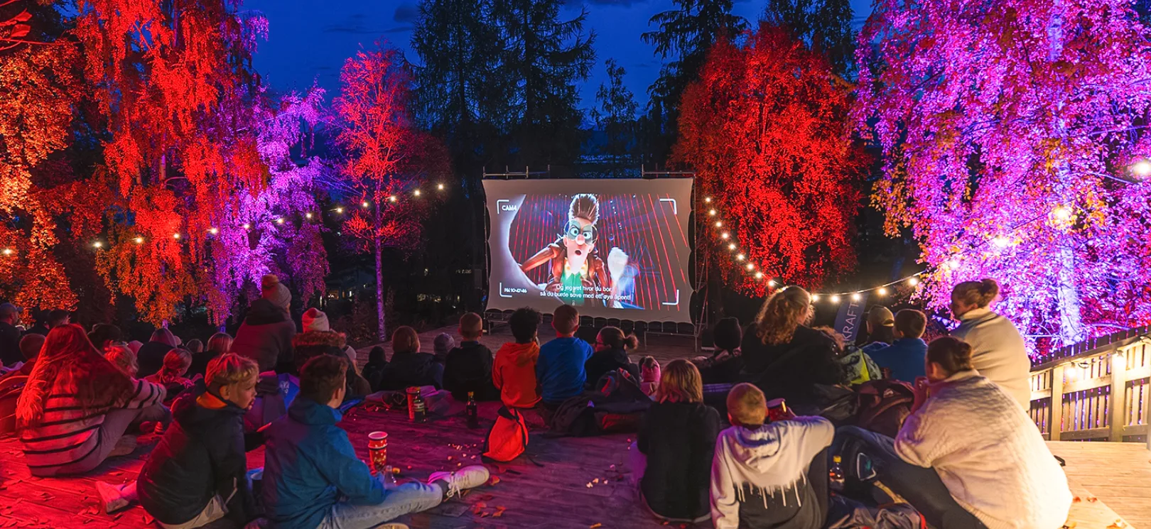 Utekino i Reknesparken!
