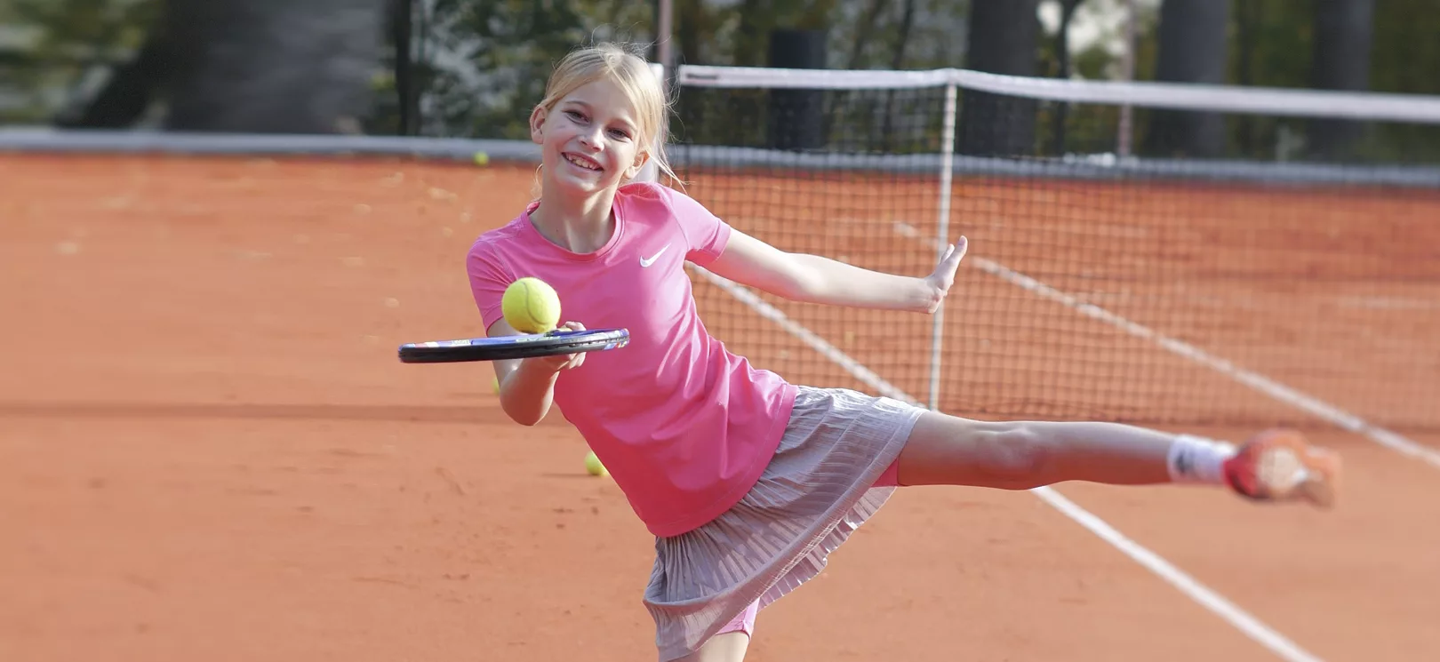 Istad Kraft artikkelbilde 1620x745px Tenniskurs