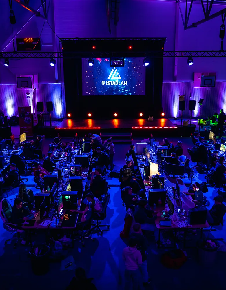 Bilder fra IstadLAN 2025 – tre dager fylt med gaming, konkurranser og ekte lidenskap.