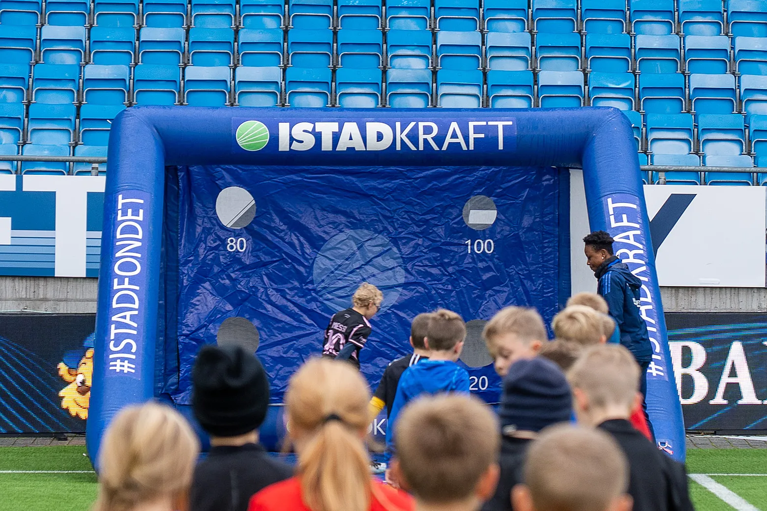 Det blir mulighet for å prøve seg på vår populære fotballgoal