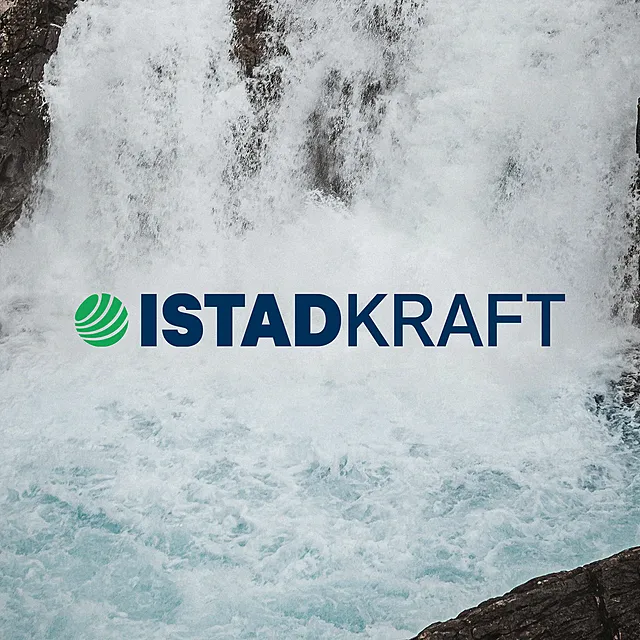 Vår nye identitet er skapt med vannet fra Istadvassdraget Vår nye identitet er skapt med vannet fra Istadvassdraget