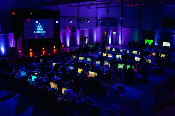 Bli med på IstadLAN 2025! Bli med på IstadLAN 2025!