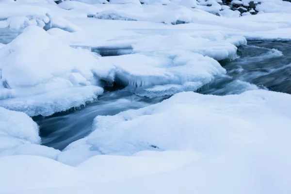Kaldt og tørt vær presser hydrologisk balanse og kraftpriser i Norden