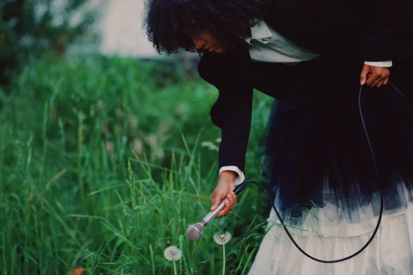 Velkommen til Morgengry med esperanza spalding & SHABAKA